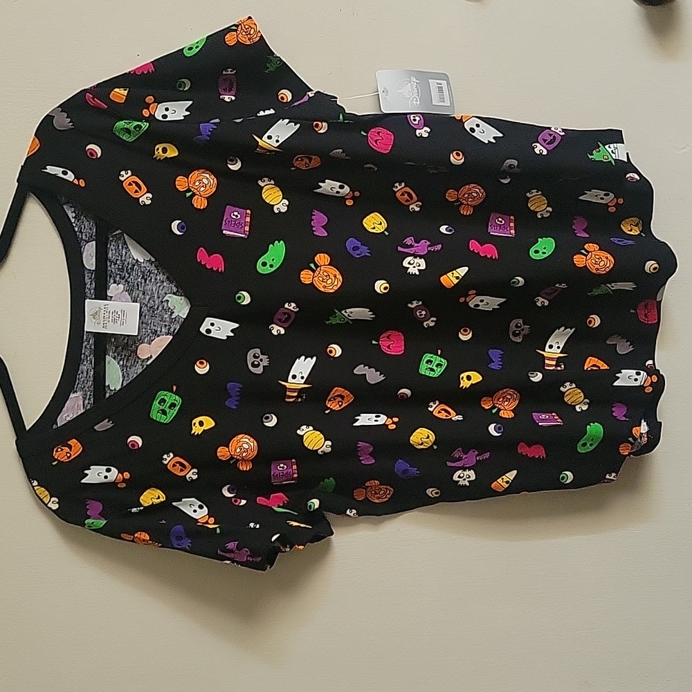 Disney Parks Micky Mouse Halloween glow in the dark shirt NWT